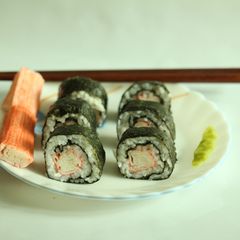 A picture of Sushi Roll.