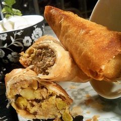 A picture of How to make tasty meat samosas(Samosa ya nyama).