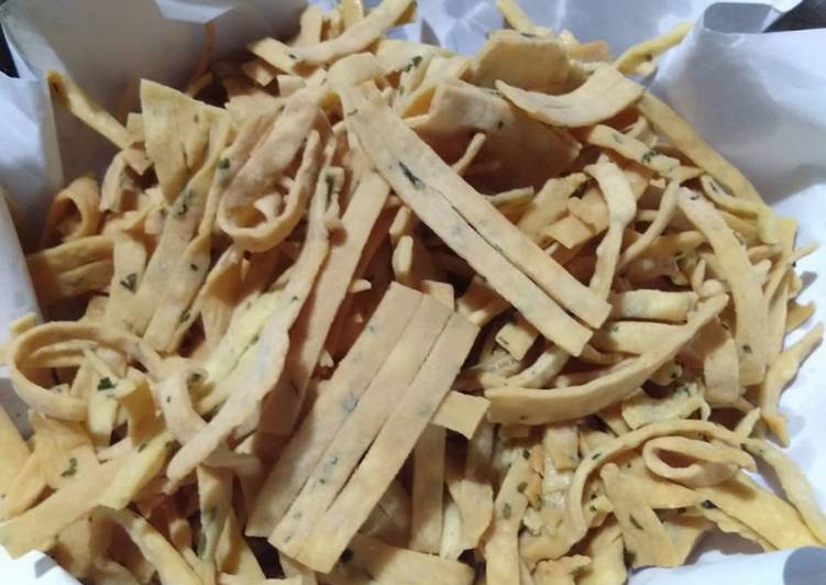 Resep Kue bawang gurih dan krispy yang merasakan kenyamanan