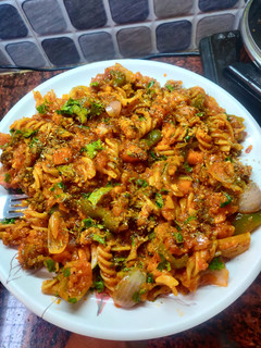 पास्ता (pasta recipe in Hindi) रेसिपी मुख्य फोटो
