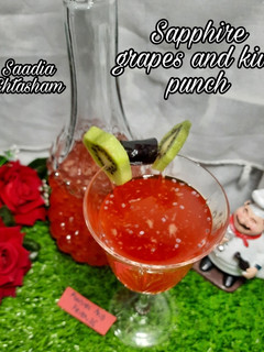 A picture of Sapphire grapes and kiwi punch.