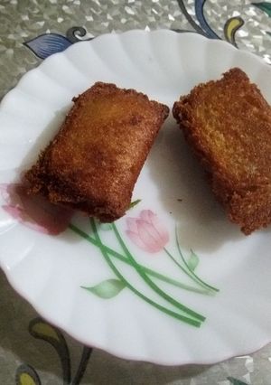 A picture of Dahi Bread Roll.
