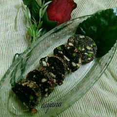 A picture of Dry fruits khajoor rolls.