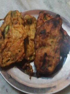 कद्दू फूल के पकोड़े (Kaddu phool ke pakode recipe in Hindi) रेसिपी मुख्य फोटो