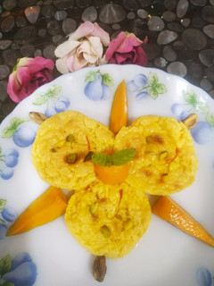 मैंगो संदेश (Mango Sandesh recipe in Hindi) रेसिपी मुख्य फोटो
