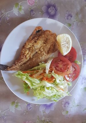 Una foto de Pescado frito con harina de maíz