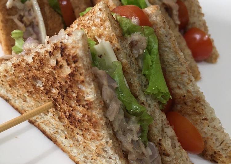 Resep Tuna Sandwich Club Anti Gagal