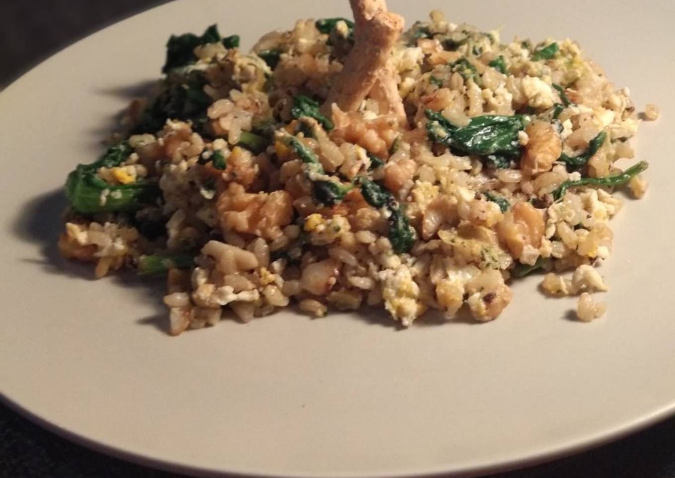 Arroz integral con acelgas y nueces