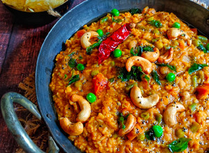 A picture of Bisi Bele Bath.