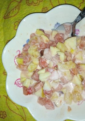 A picture of Mixed fruit salad.