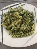 Pasta con espinaca y pollo