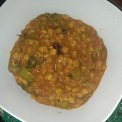 A picture of Spicy chana daal.