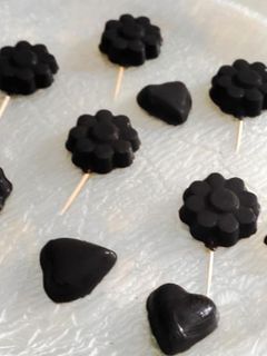 કોફી બાઈટ ચોકલેટ (Coffee Bite Chocolate Recipe In Gujarati) રેસીપી મુખ્ય ફોટો