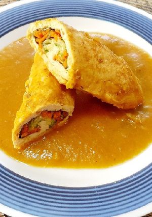 Una foto de Rollos de pechuga en salsa de mango habanero