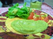 Uma foto de abacate salada
