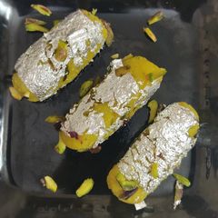A picture of Indian Sweet Roll.