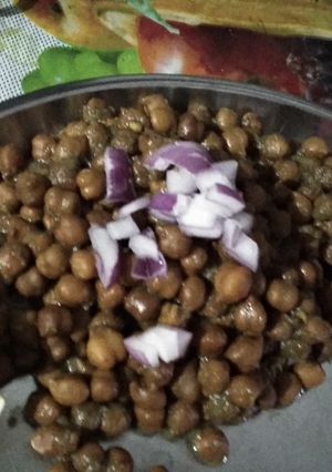 A picture of Chana.