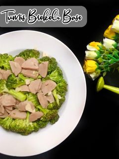 Foto resep Tumis brokoli baso