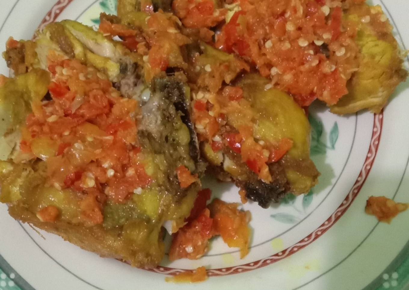 Ayam Penyet Sambel Bawang
