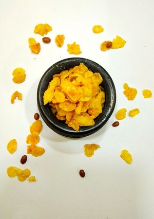 A picture of Corn chevda.