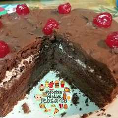 Una foto de 🍰 Torta Selva Negra 🍰