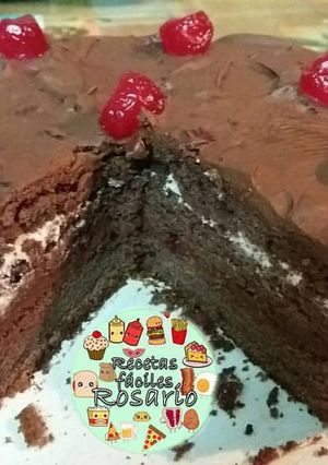 Una foto de 🍰 Torta Selva Negra 🍰