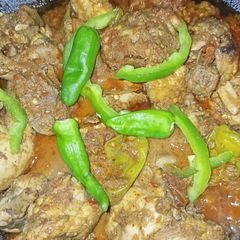 A picture of Chicken karahi.