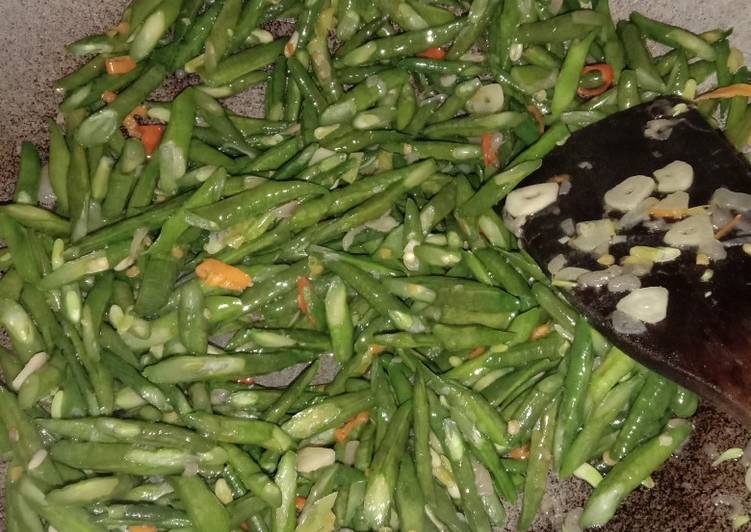 Oseng kacang panjang