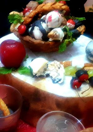 A picture of CHOCO BASKET(a basket full of choclates).