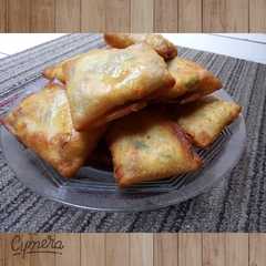Martabak kulit lumpia (isi tahu telur bakso) রেসিপির প্রধান ছবি