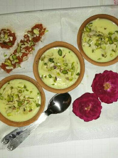 A picture of Leftover Carrot Halwa Roll With Custard.