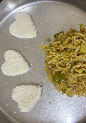 A picture of Masala maggie.