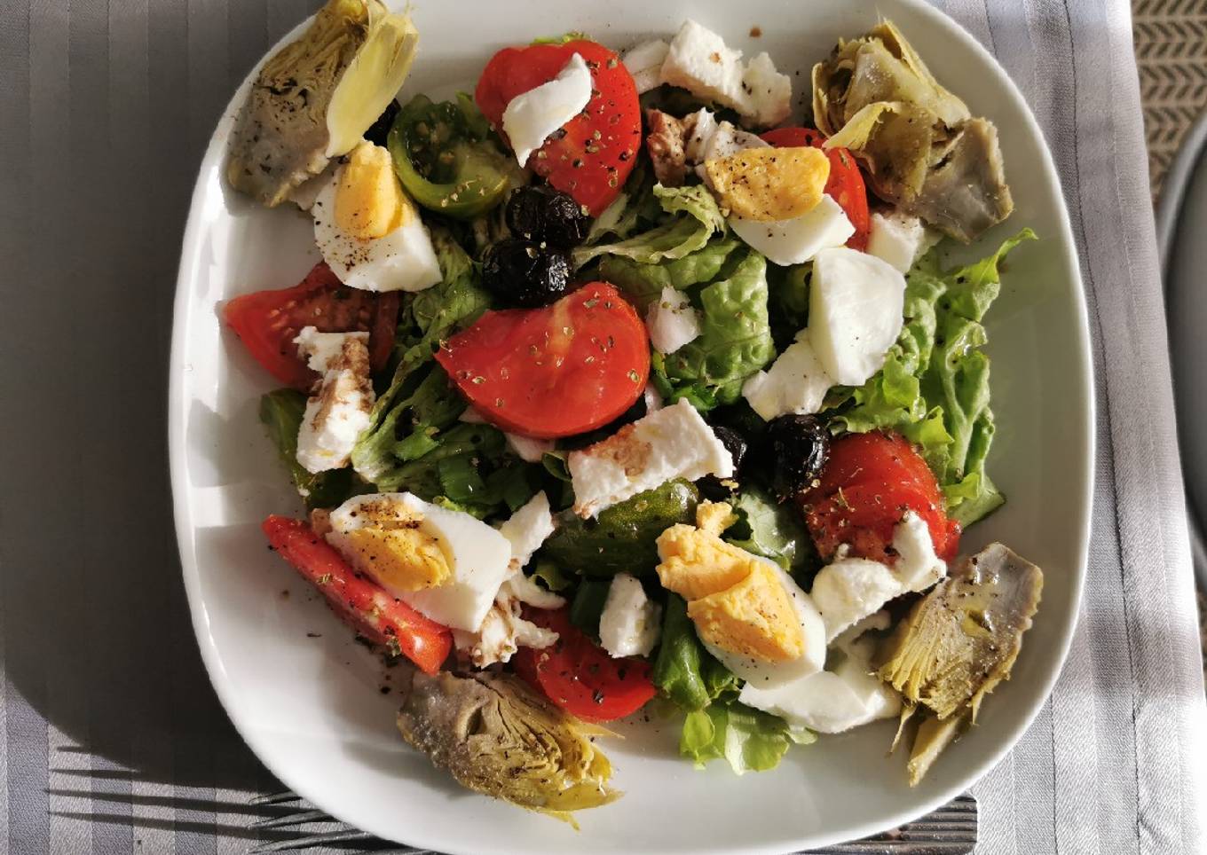 Simple Way to Prepare Perfect Salade italienne artichaut, mozzarella, olives et tomates 🇮🇹