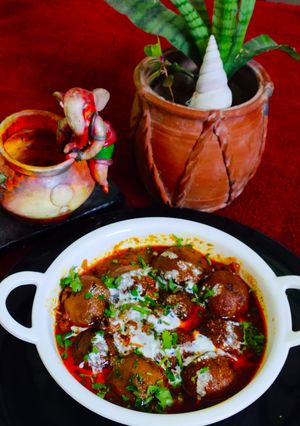 কোফ্তা কাঁচকলার (kanchakolar kofta recipe in Bengali) রেসিপির প্রধান ছবি