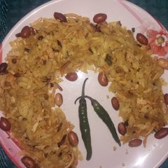 A picture of Spicy chivda.