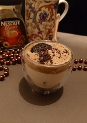 A picture of Dalgona Coffee With Oreo.