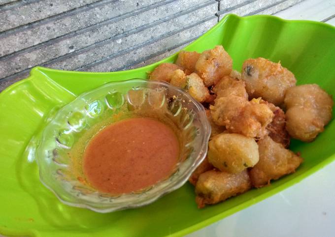 Cilok Goreng Saus Kacang