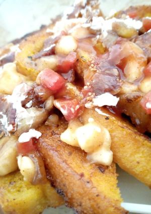 A picture of Fruity French toast.