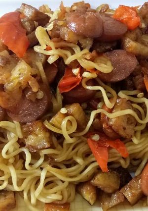 Foto resep Indomie Goreng Ekstra Pedas Spesial Topping