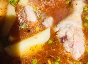 Una foto de Estofado de pollo 🍗