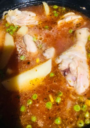 Una foto de Estofado de pollo 🍗