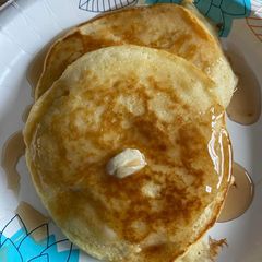 A picture of Honey pancakes.