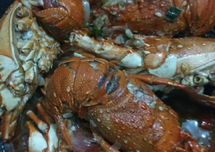 Cara Gampang Membuat Lobster saus padang yang Lezat Sekali