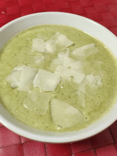 Una foto de Crema de brócoli