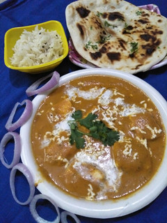 बटर पनीर मसाला (Butter Paneer Masala in Hindi) रेसिपी मुख्य फोटो