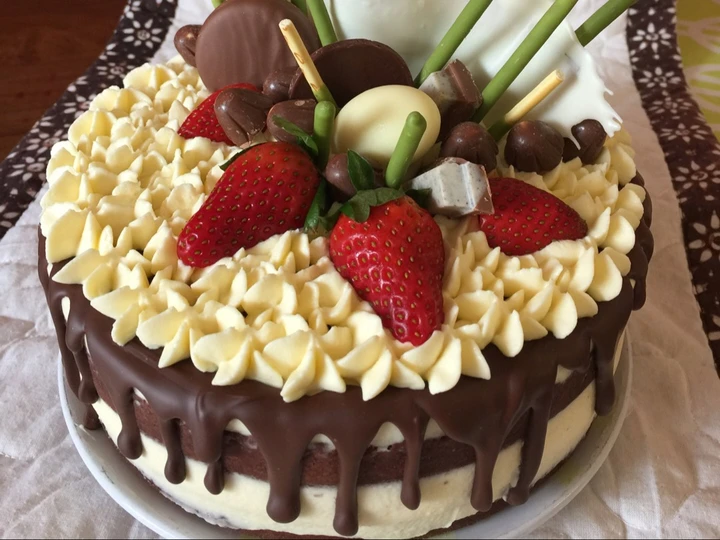 Cara Simple Membikin Resep  Birthday chocolate cake yang Sempurna, Enak