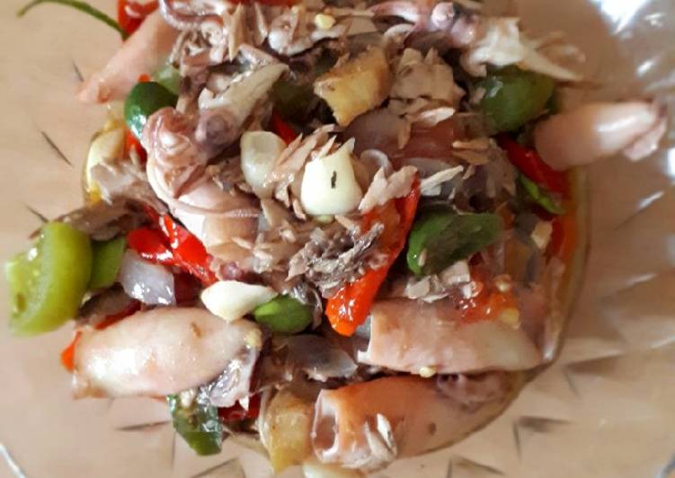 Resep Cumi asin pedes asam mudah dan enak yang enak