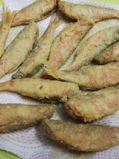 Una foto de Salmonetes fritos