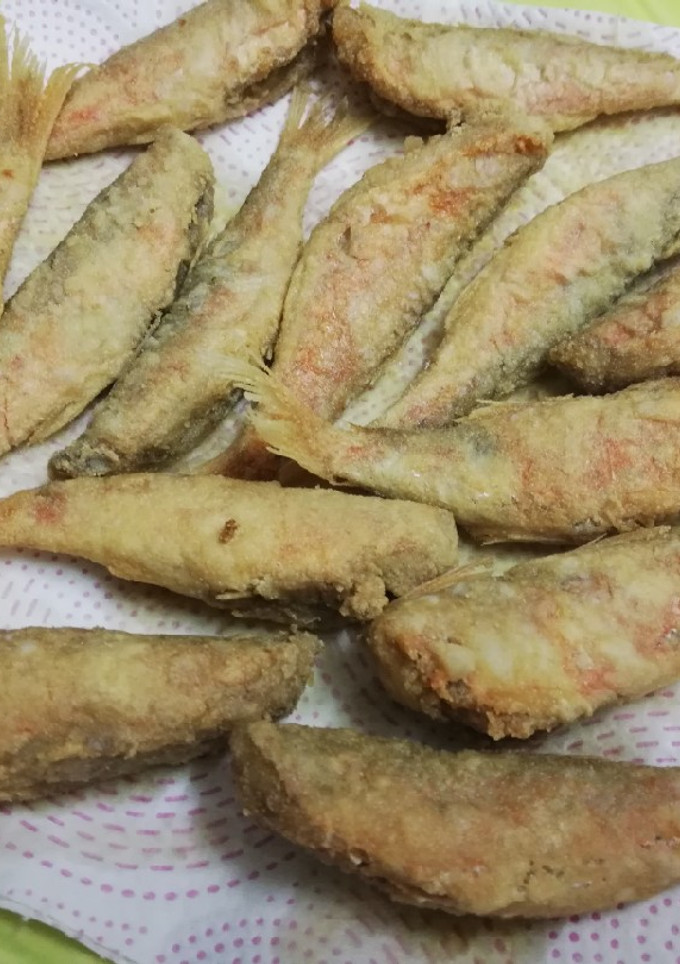Una foto de Salmonetes fritos
