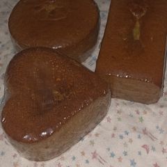 A picture of Madeira cake.